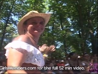 'Exhibitionist Wives Get Naked At The Ponderosa'